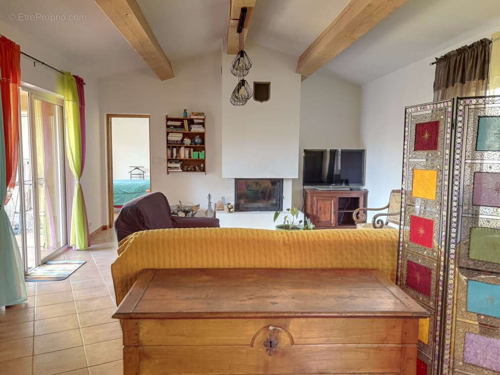 Maison à LA GARDE-FREINET