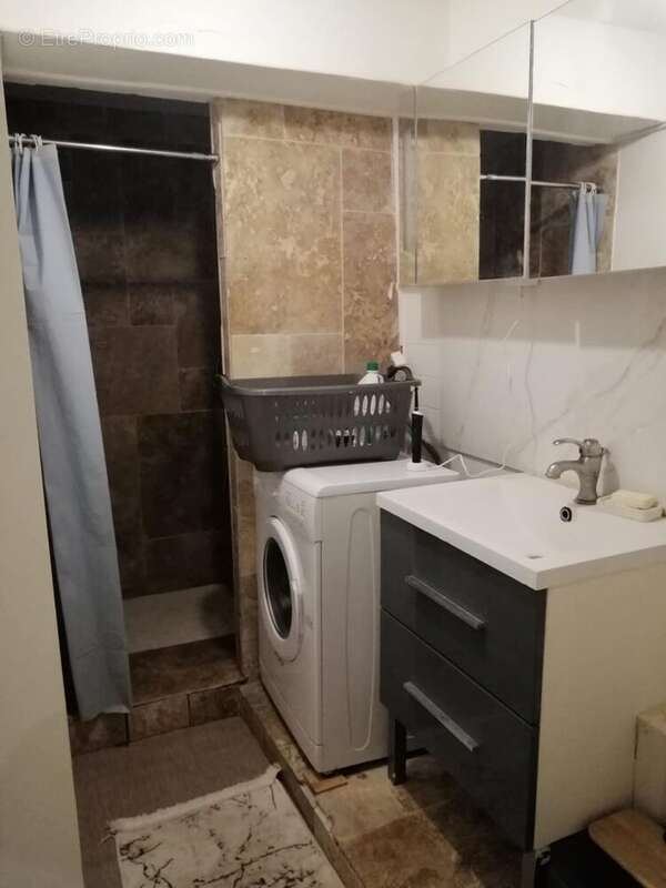 Maison à ORIGNY-SAINTE-BENOITE