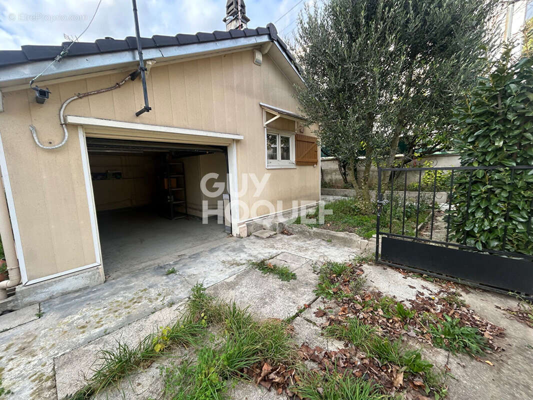 Maison à NEUILLY-PLAISANCE