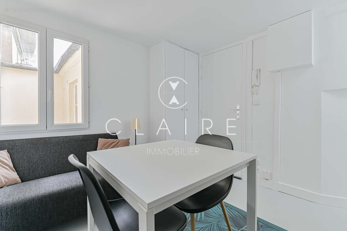 Appartement à PARIS-11E