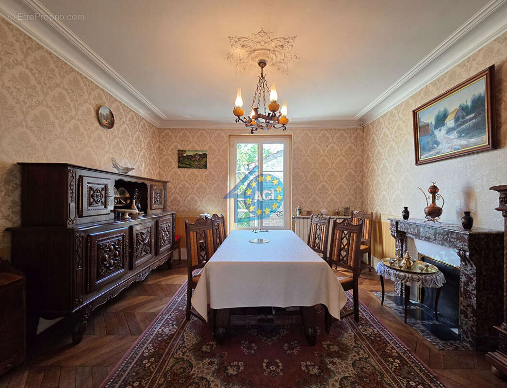 Maison à MANTES-LA-JOLIE