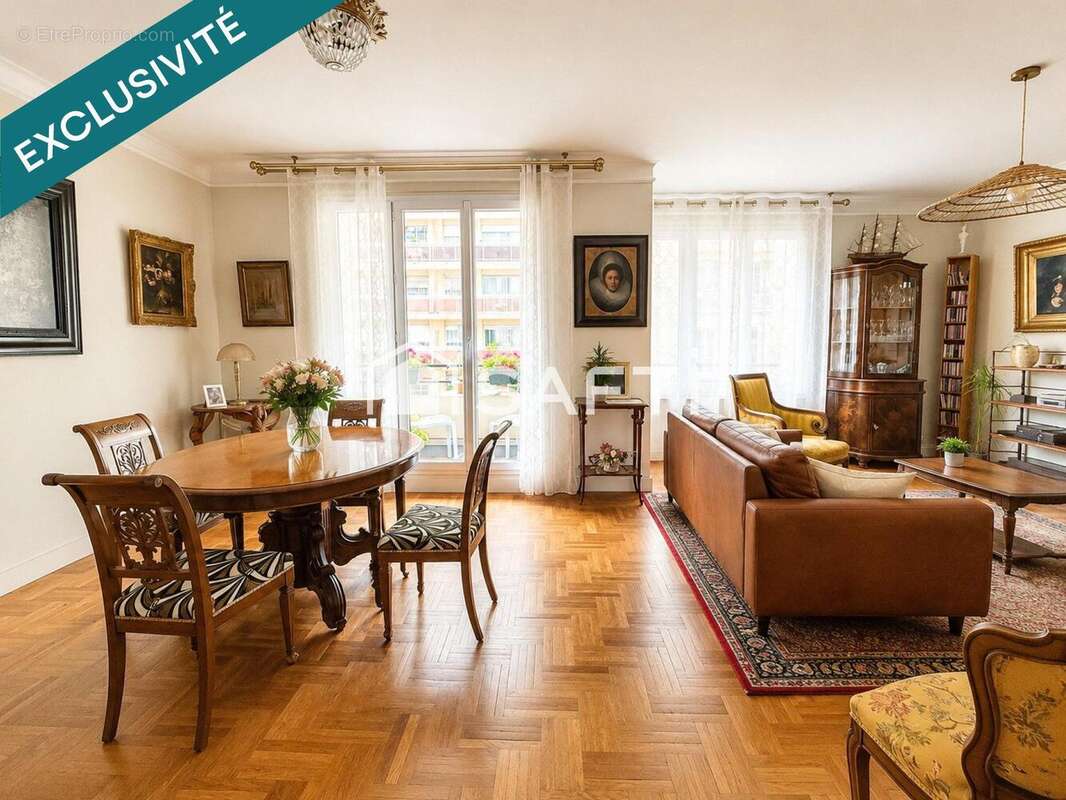 Photo 3 - Appartement à PARIS-15E