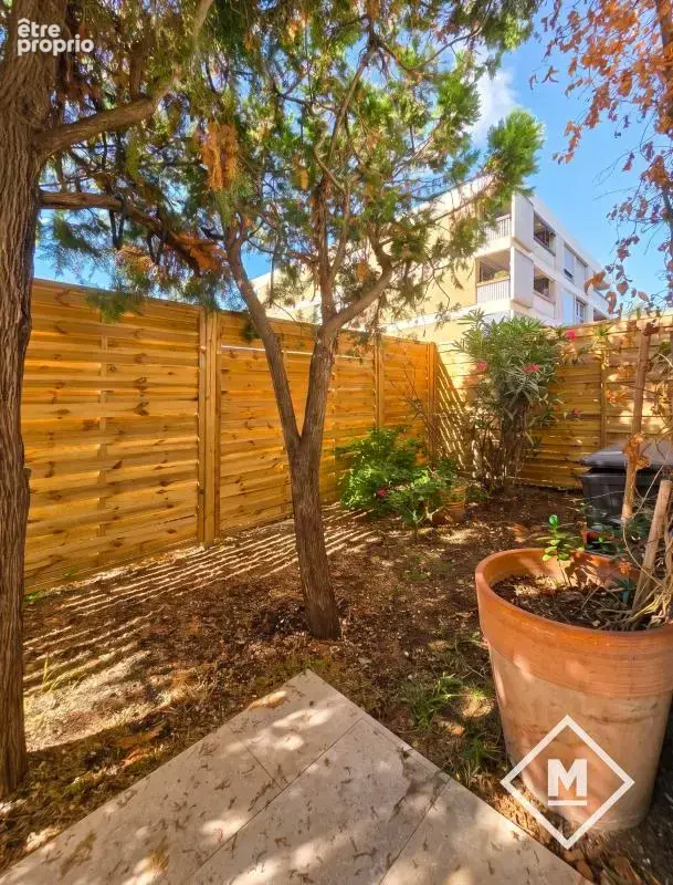 Secteur Saint Anne: appartement type 3 avec jardin calme et lumineux - photo 5