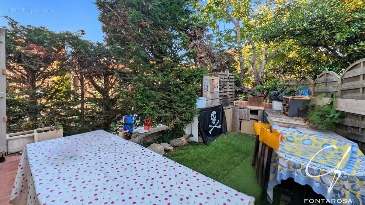 Saint-Raphael exclusivité maison divisée en 2 appartements - photo 12