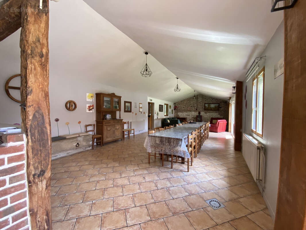 Maison à AVESNES-LE-COMTE