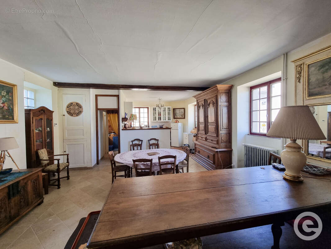 Maison à ANNAY-LA-COTE