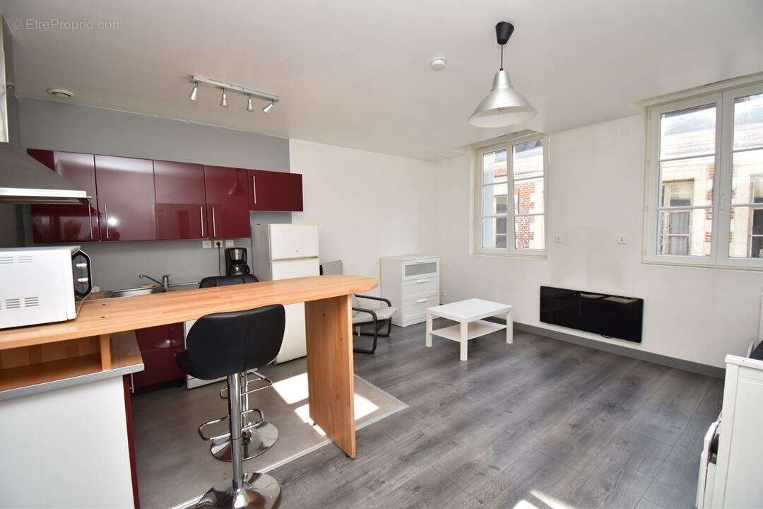 Appartement 29 m² à Cambrai  - photo 2