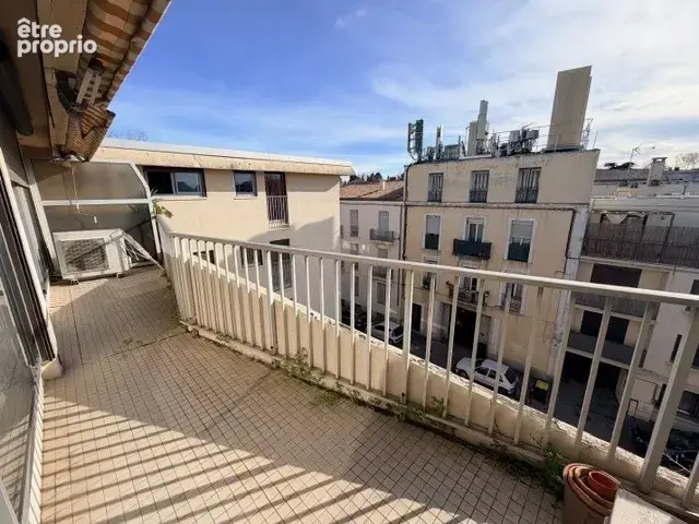 Montpellier en proximité du centre-ville, T4 de 79,36 m2 en dernier étage avec balcon et cave - photo 6