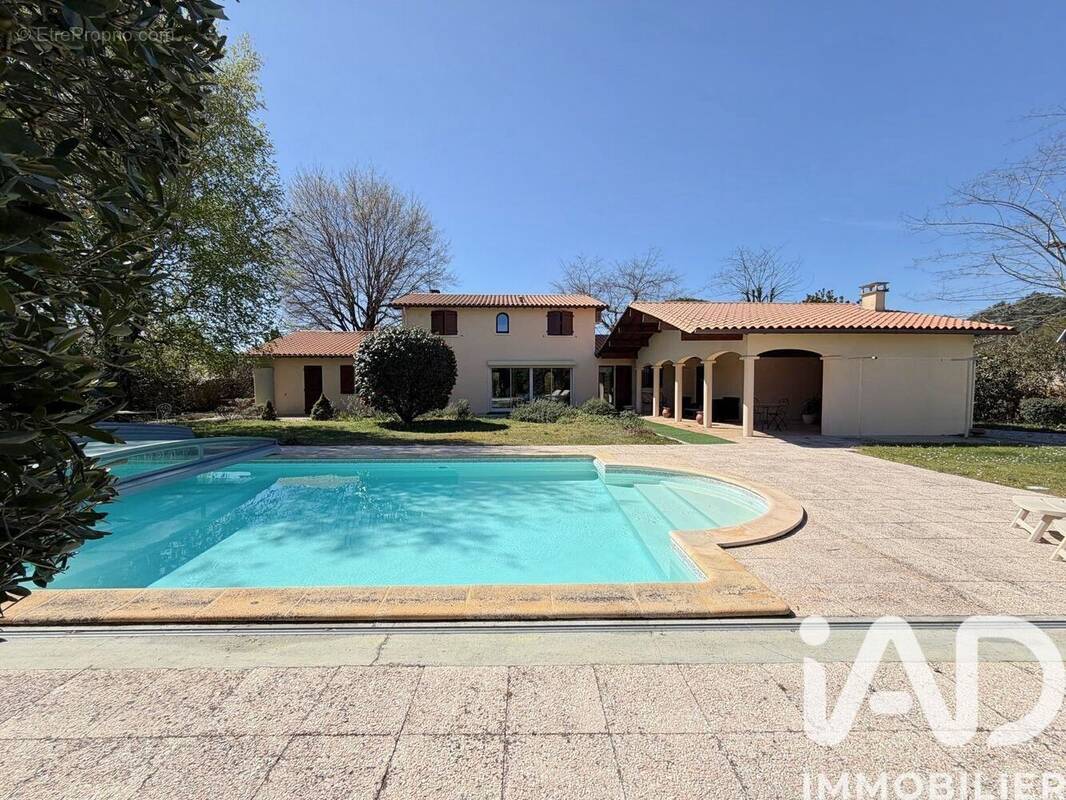 Photo 1 - Maison à MARCHEPRIME