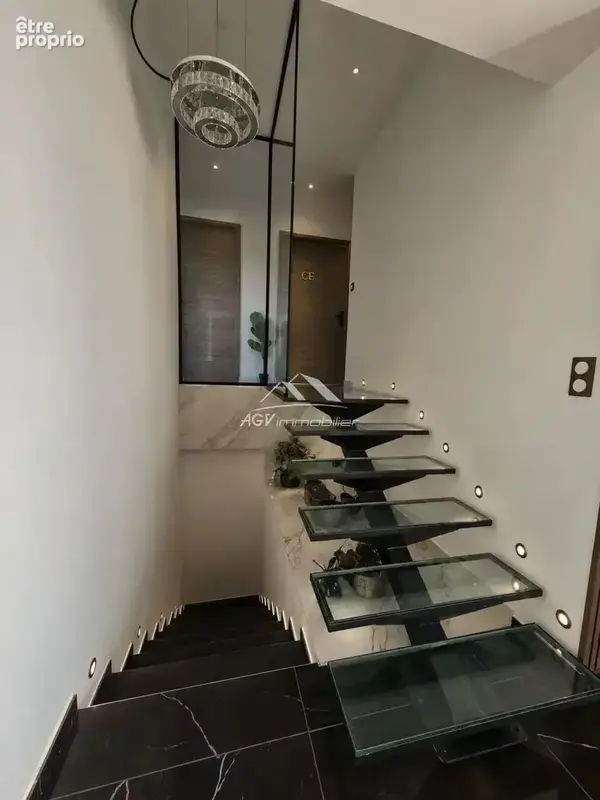 Proche Alès, maison 155 m² avec piscine et logement indépendant au calme - photo 14