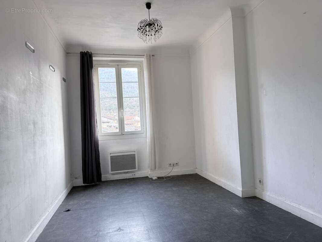 Appartement à SOSPEL