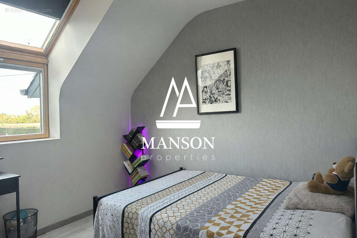 Maison à TRELIVAN