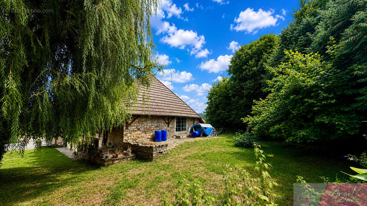 Maison à SOUVANS