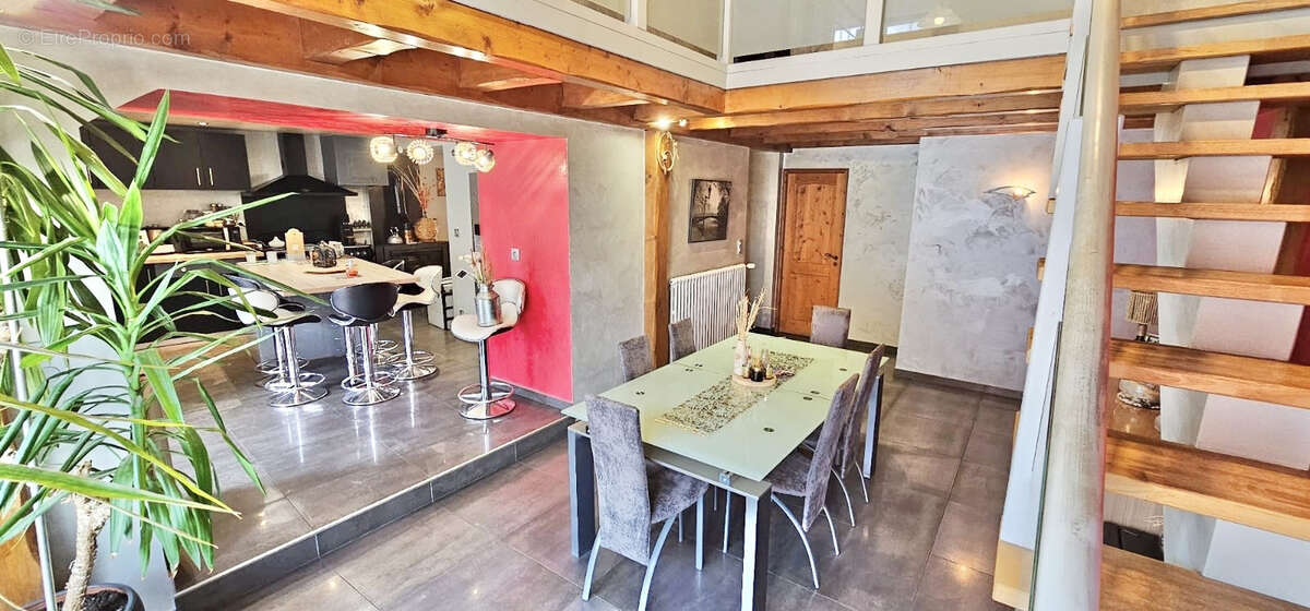 Maison à MENTHONNEX-SOUS-CLERMONT