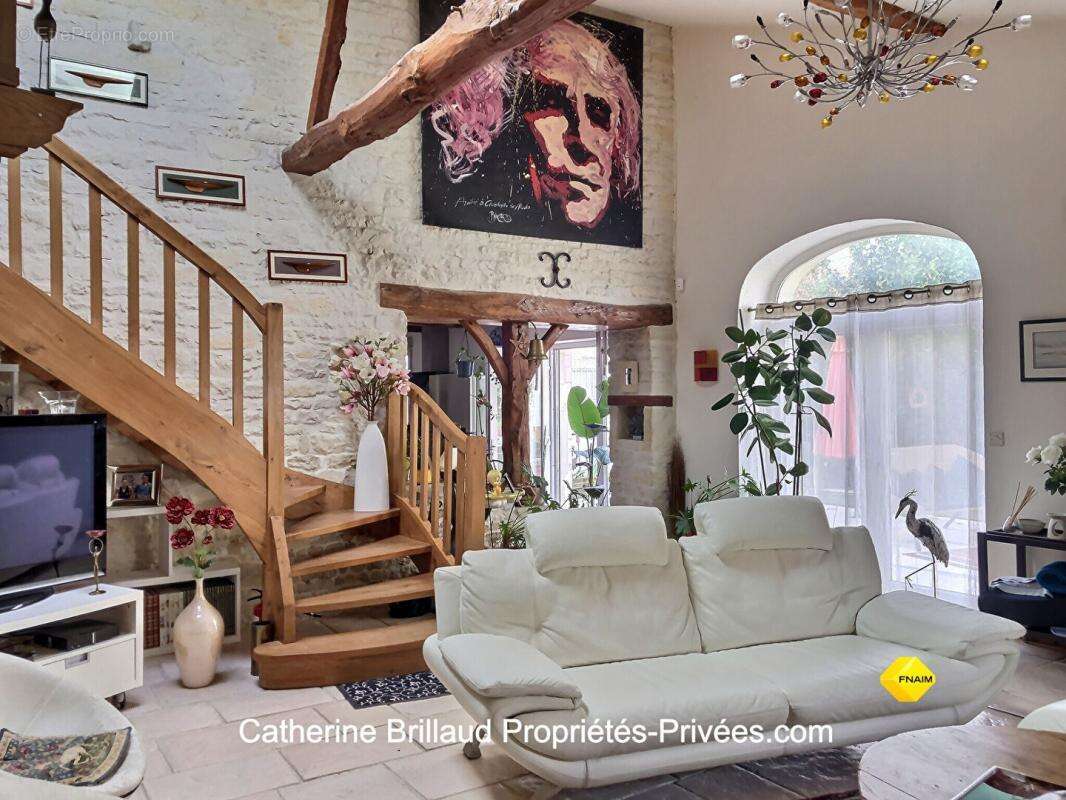 Maison à SAINT-MEDARD-D&#039;AUNIS