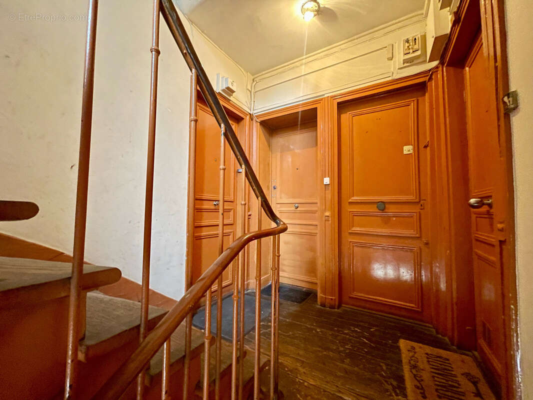 Appartement à AUBERVILLIERS