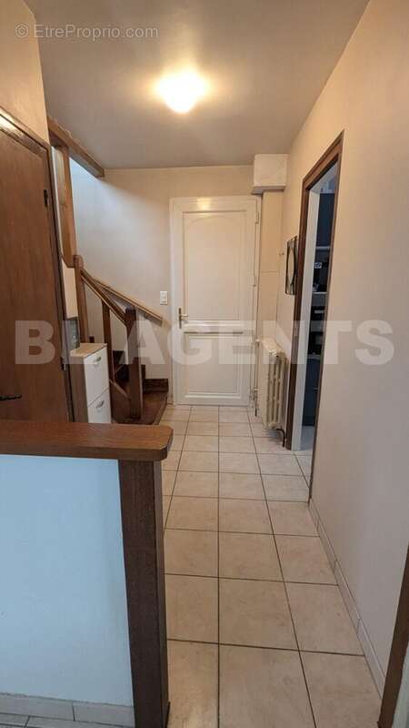 PXL_20251031_142921872 - Maison à CHAMIGNY