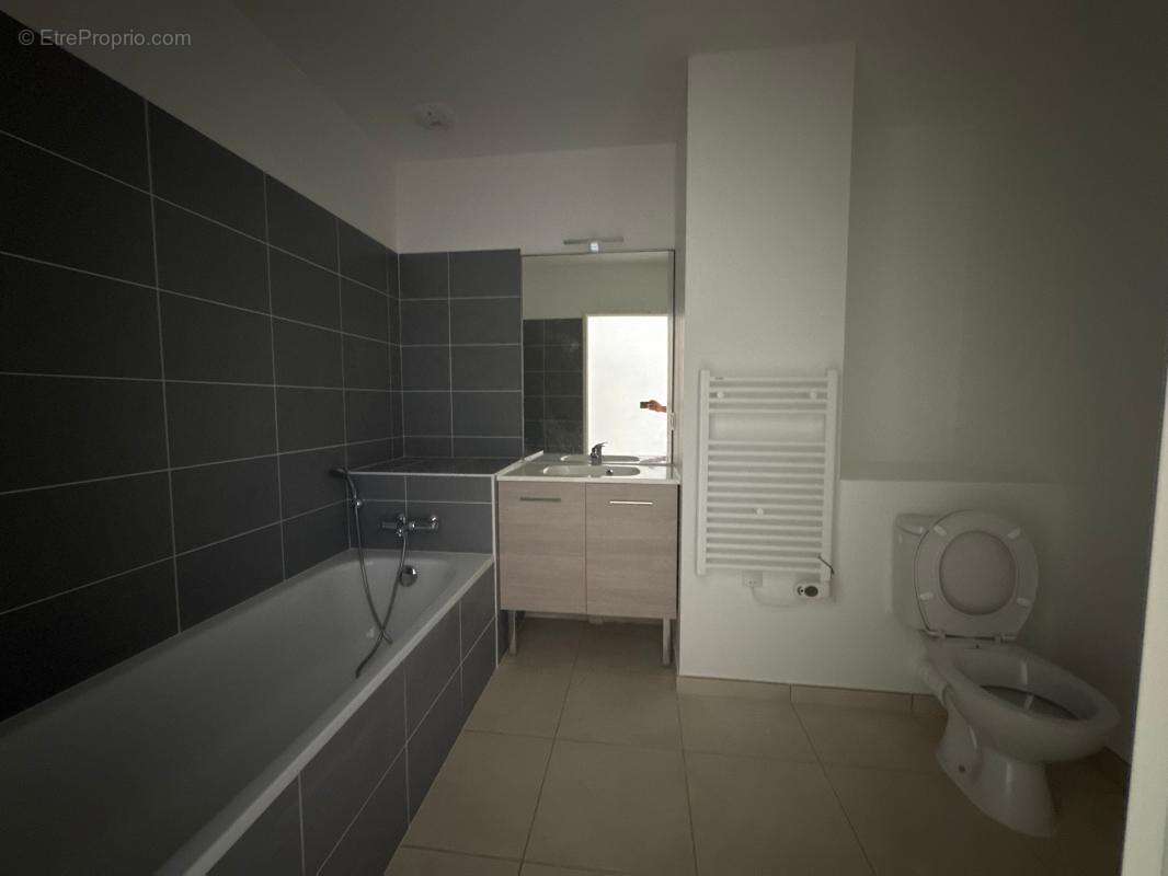 Appartement à PONT-DE-CHERUY