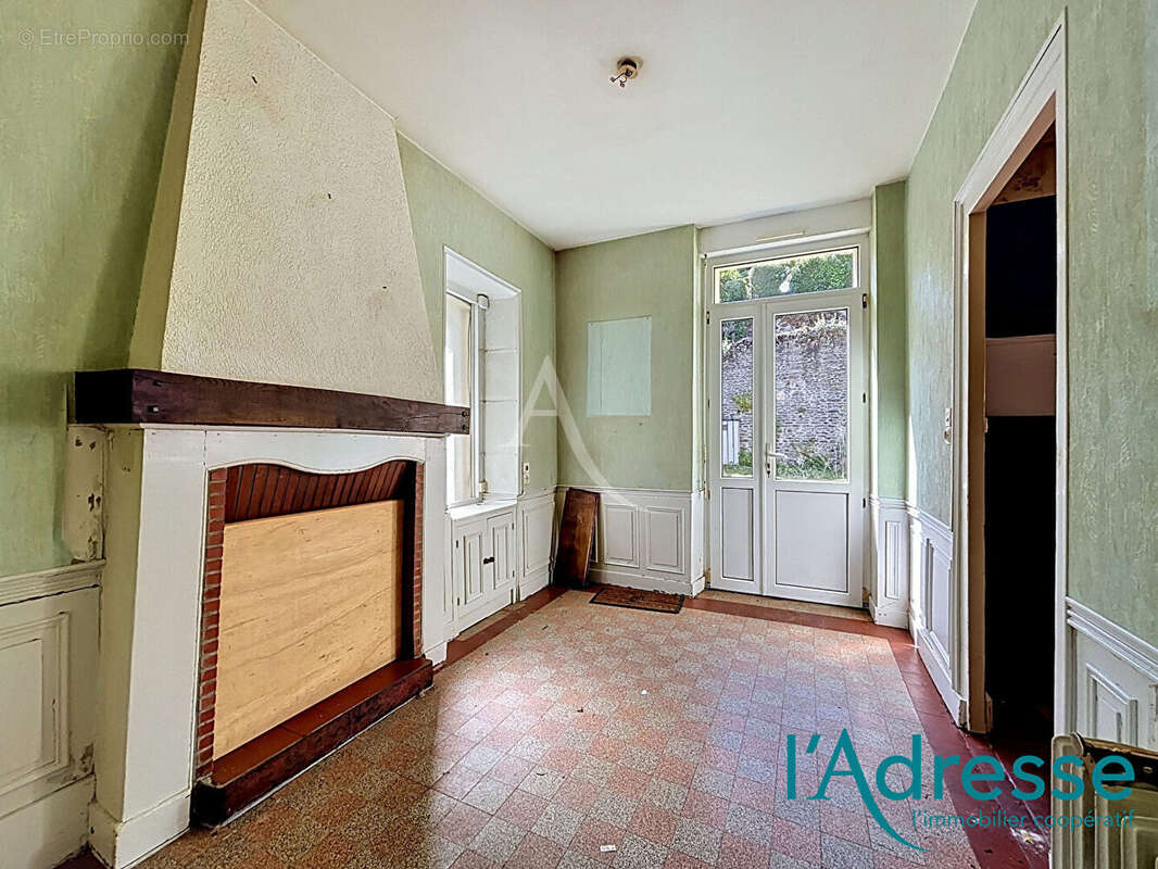 Maison Mayenne 10 pièce(s) 200 m2 - photo 6