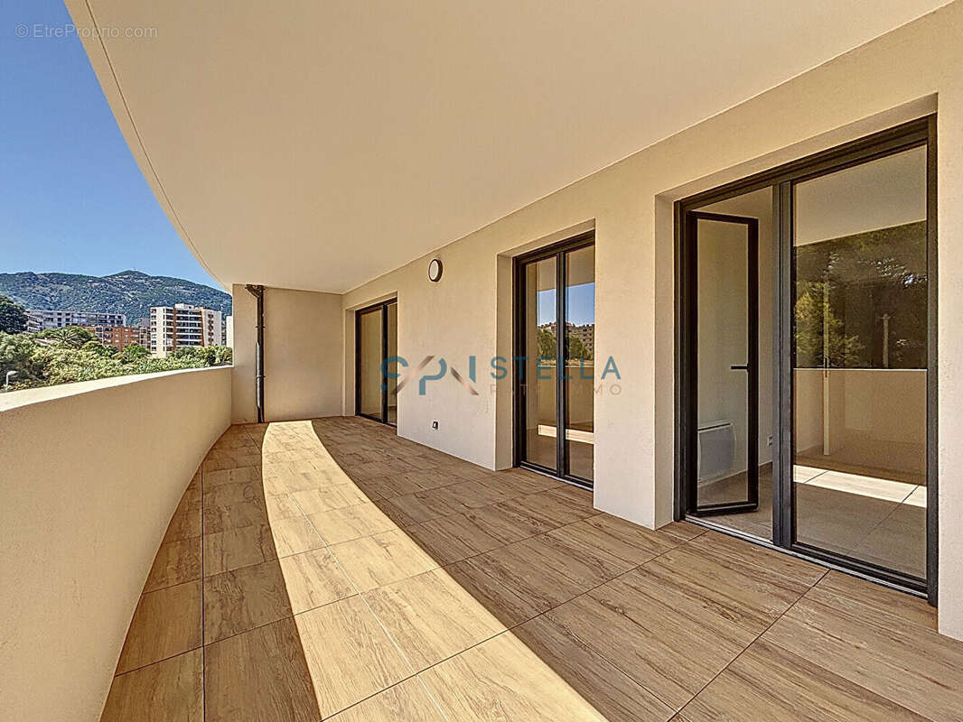 Appartement T3 lumineux avec terrasse de 22m2 - photo 4