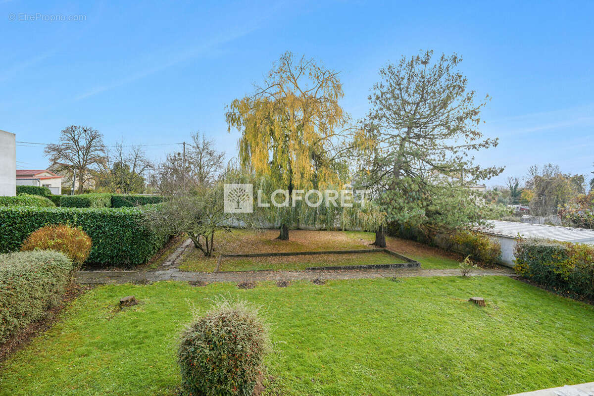 Appartement à VILLIERS-LE-BEL