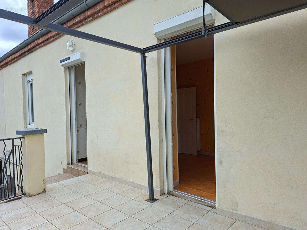 Appartement à PERRECY-LES-FORGES