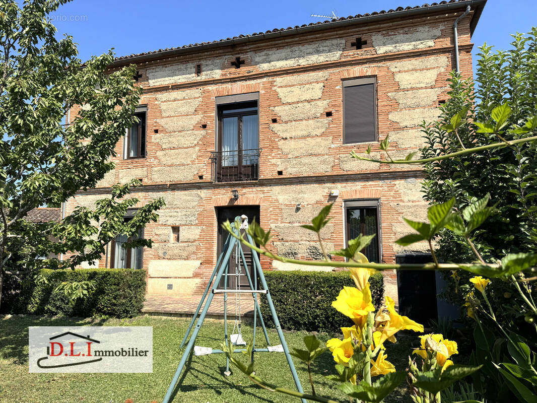Maison à CASTELSARRASIN
