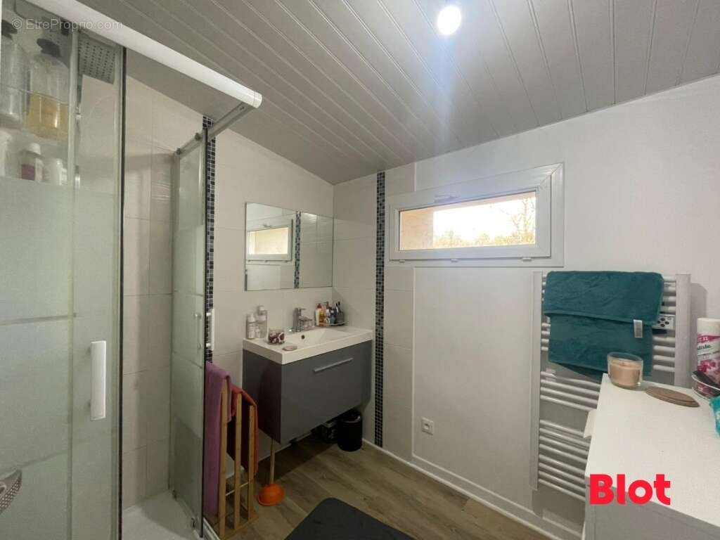 Maison à SAINT-SULPICE-DES-LANDES