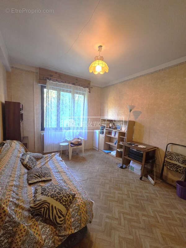 Maison à SAVIGNY-SUR-ORGE