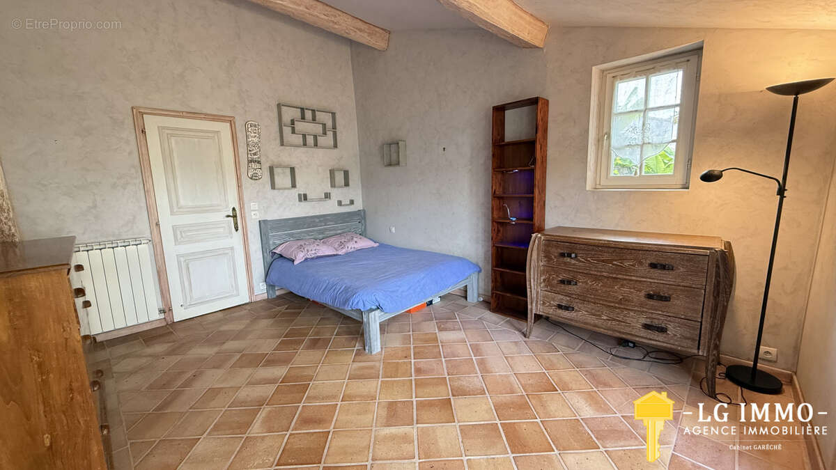 Maison à SEMUSSAC