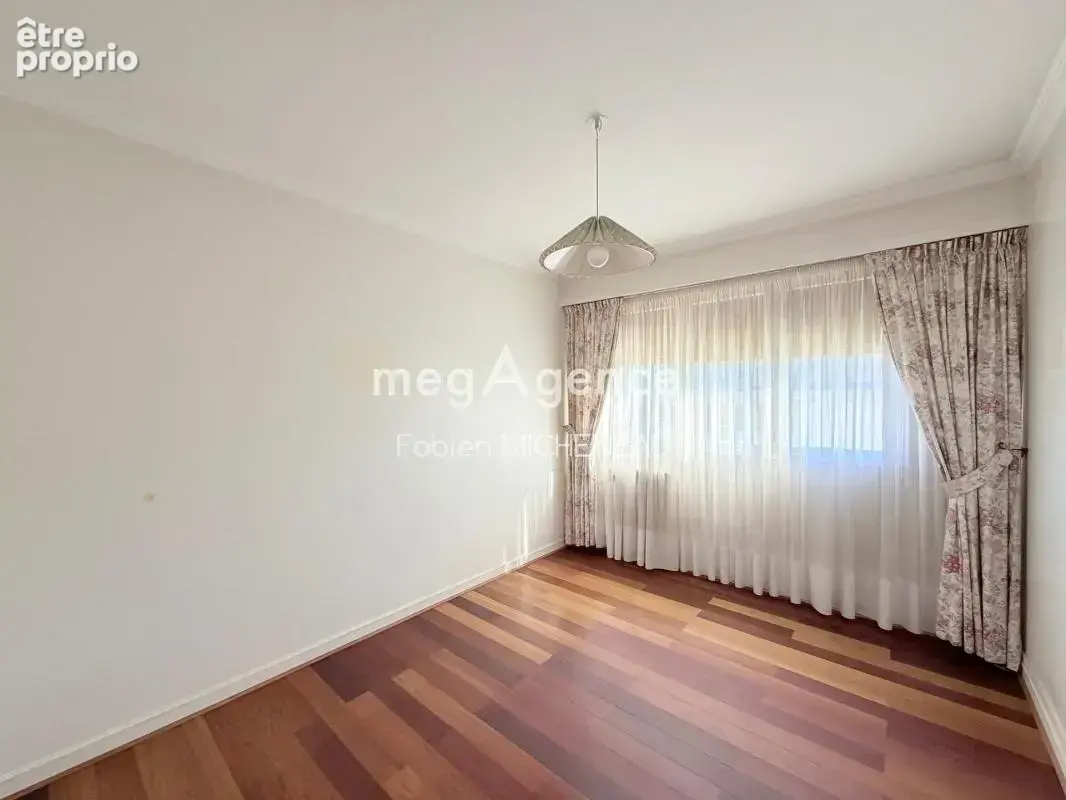 Appartement résidence La Paix - Cholet, 3 chambres, 115 m² - photo 11