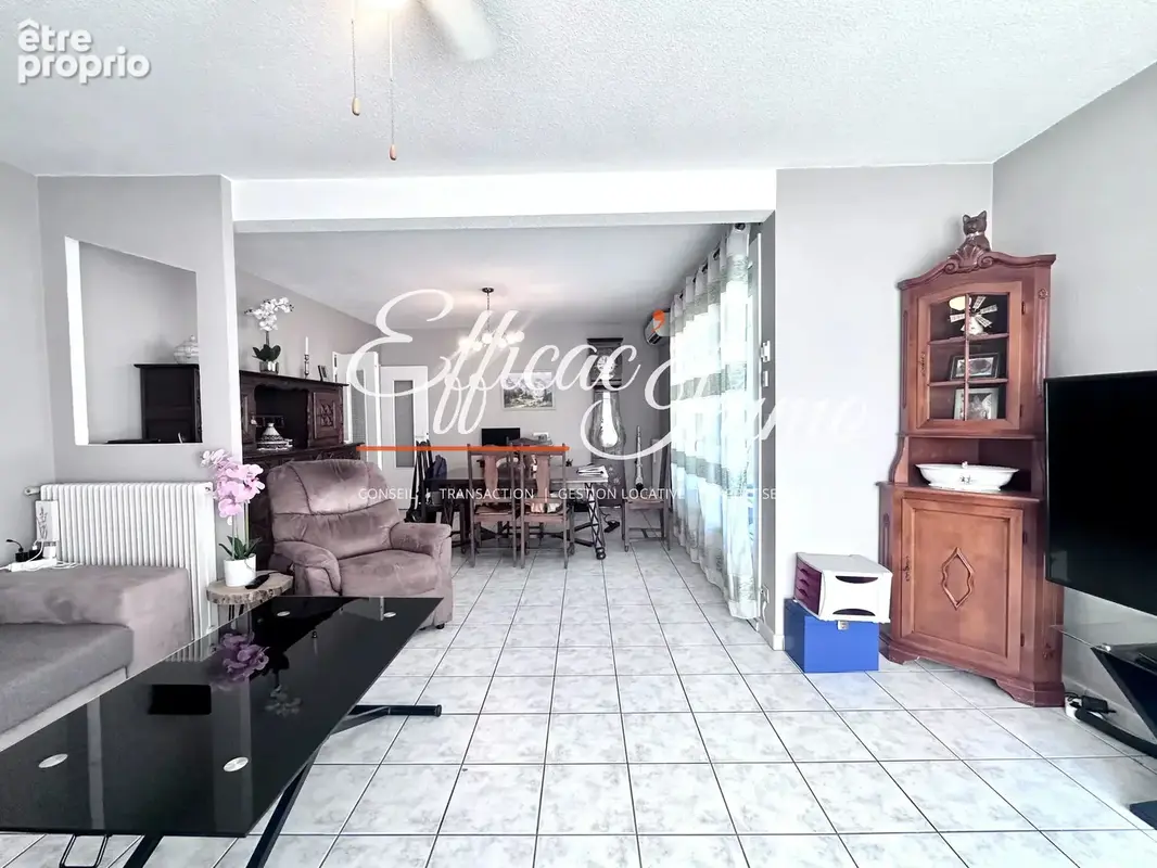 Perpignan Sud – Appartement 3 pièces rénové de 84 m² avec loggias et cave - photo 5