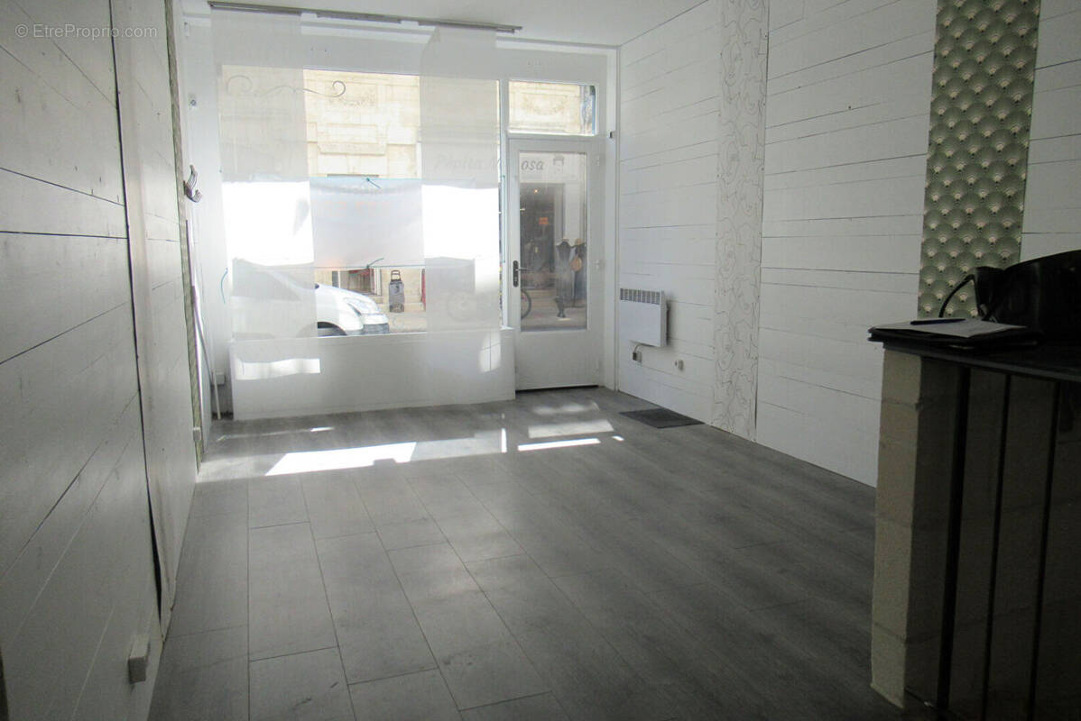 Commerce à ROCHEFORT