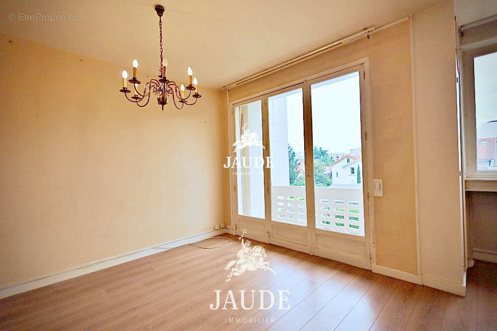 Appartement à CHAMALIERES