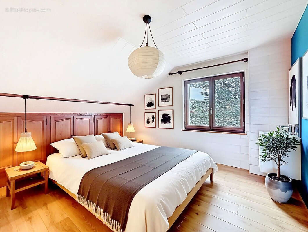 Maison à CHENS-SUR-LEMAN