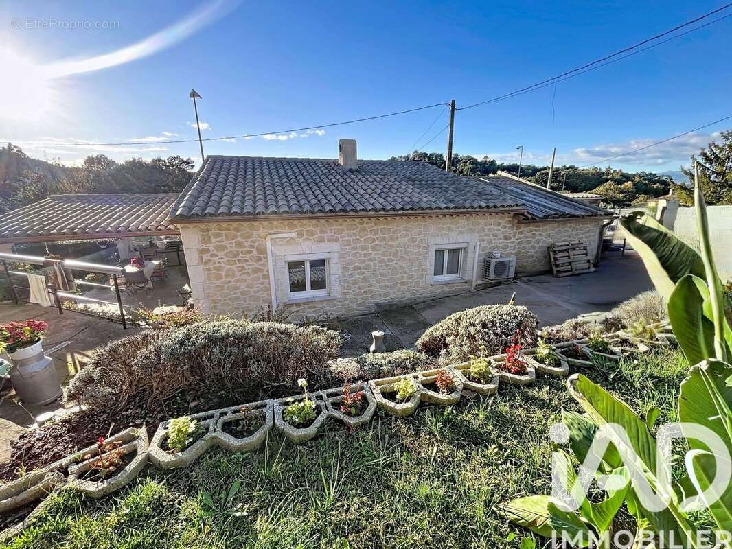 Photo 2 - Maison à LES ADRETS-DE-L&#039;ESTEREL