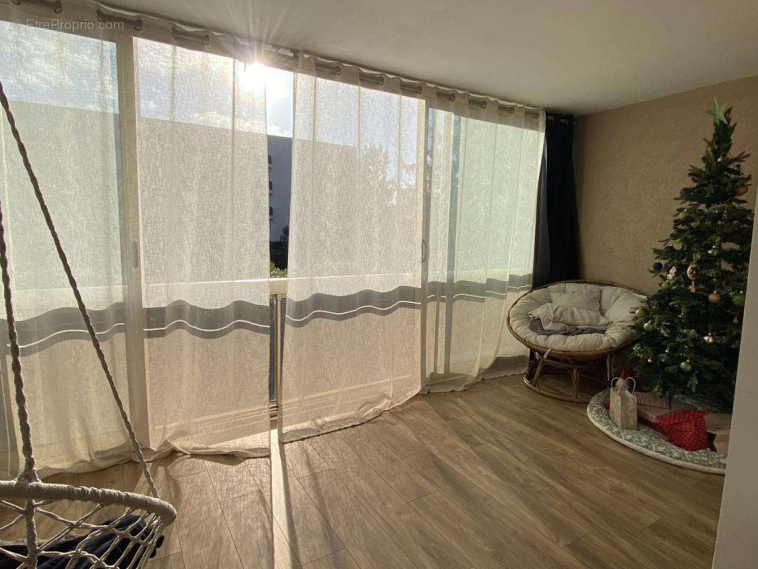 Appartement à VILLENEUVE-LOUBET