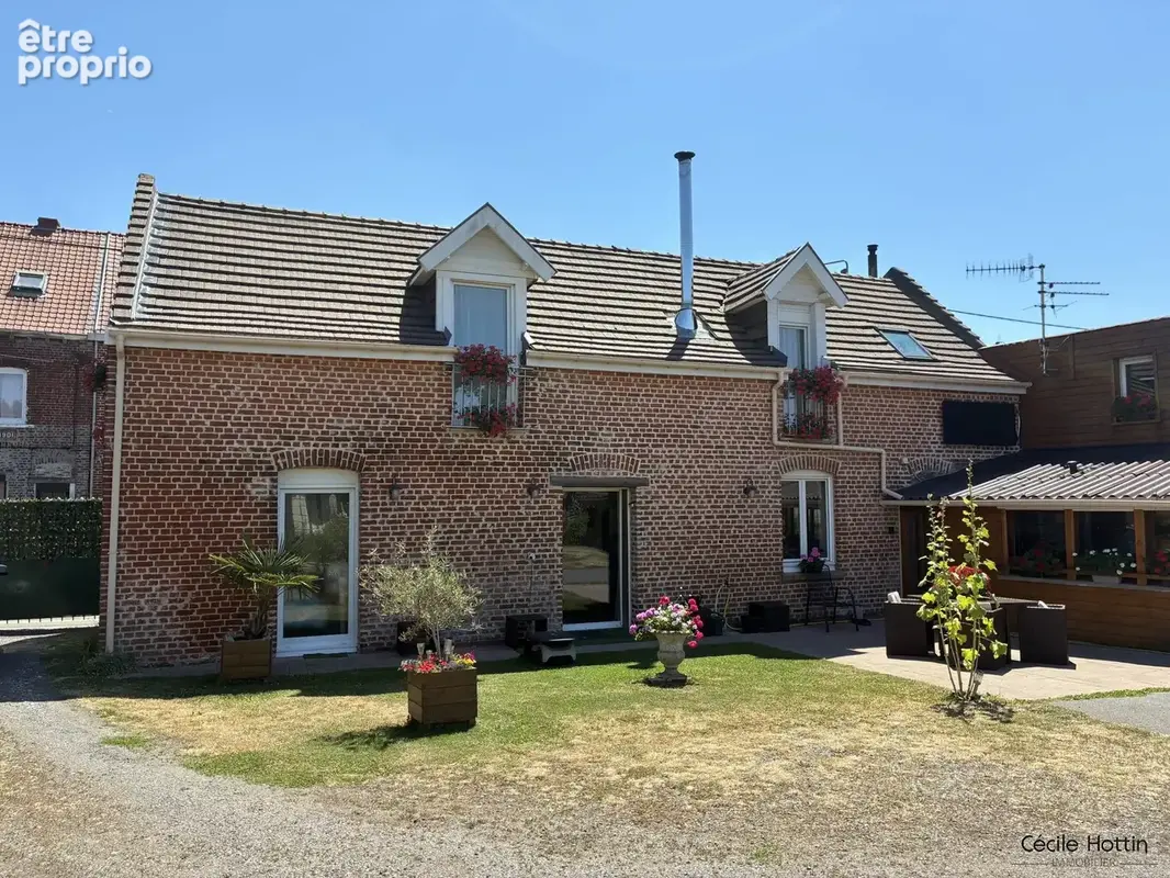 Maison 134 m² à Wahagnies  - photo 3