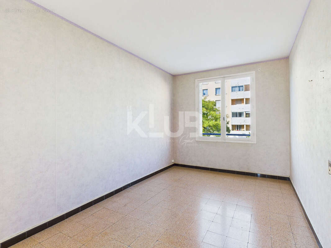 Appartement à SALON-DE-PROVENCE