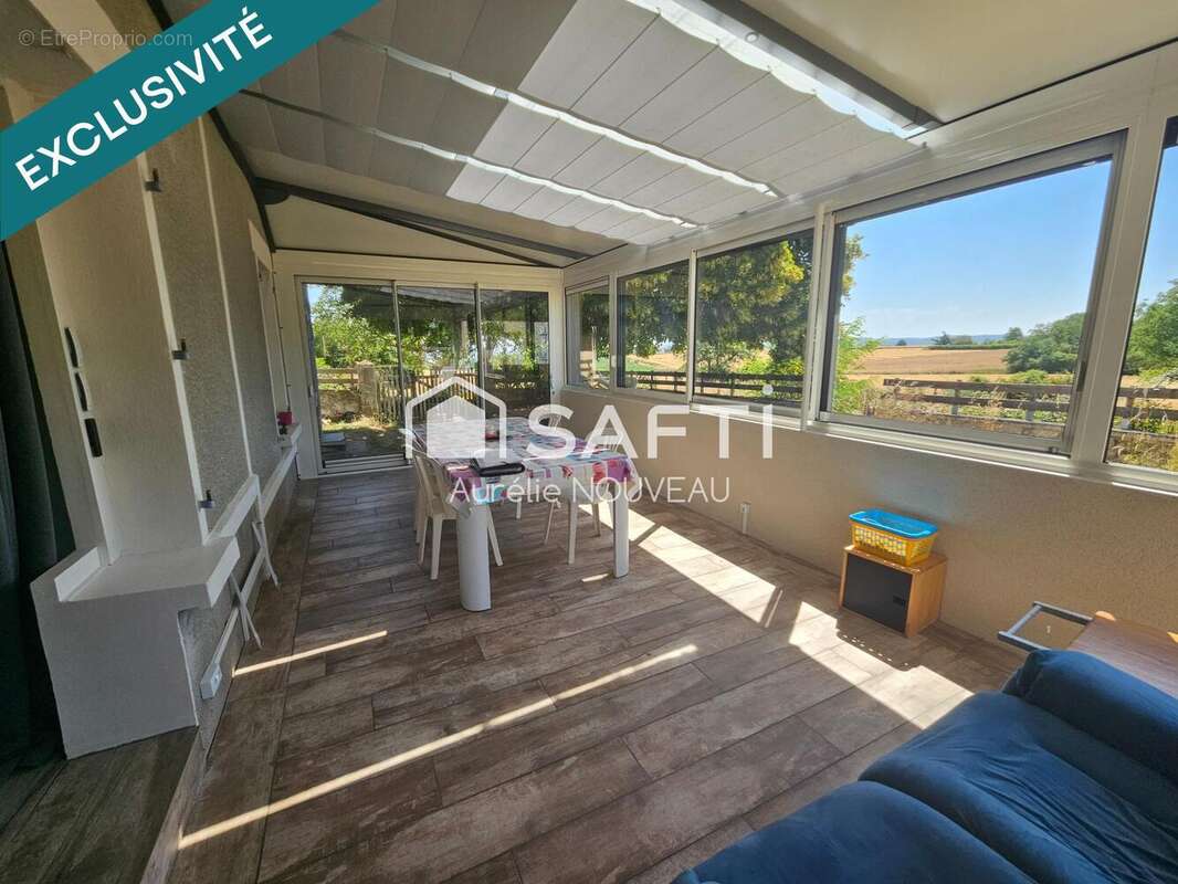 Maison 250 m² à Ebreuil  - photo 6
