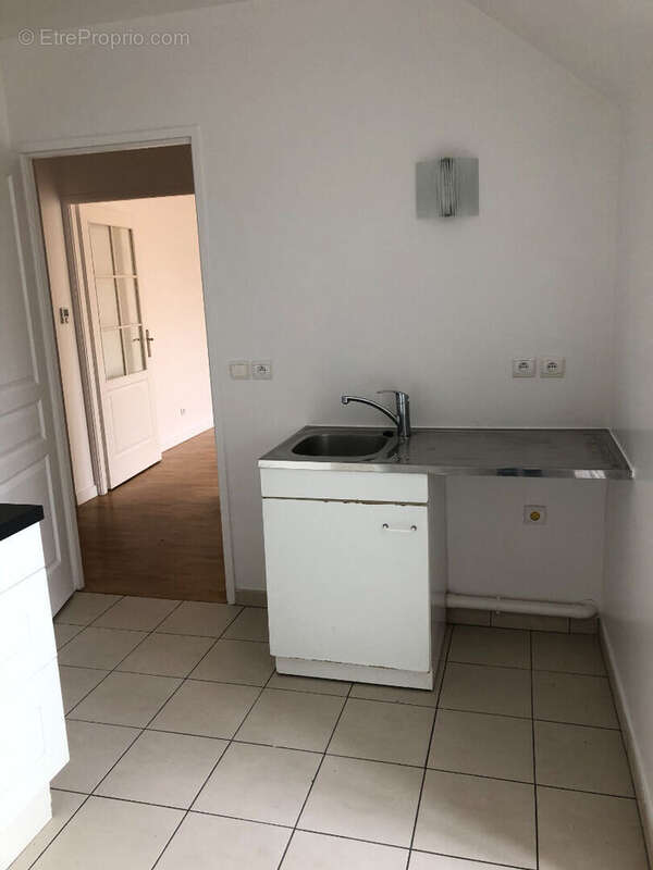 Appartement à BUC