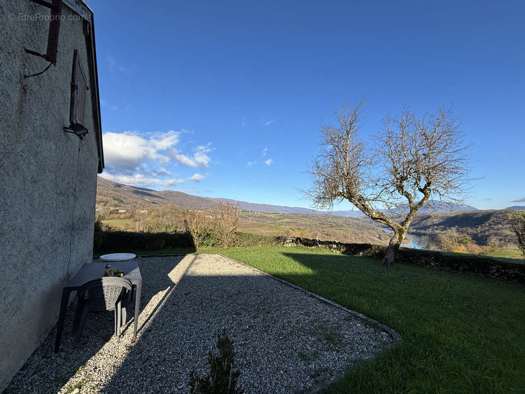 Maison à CORBONOD