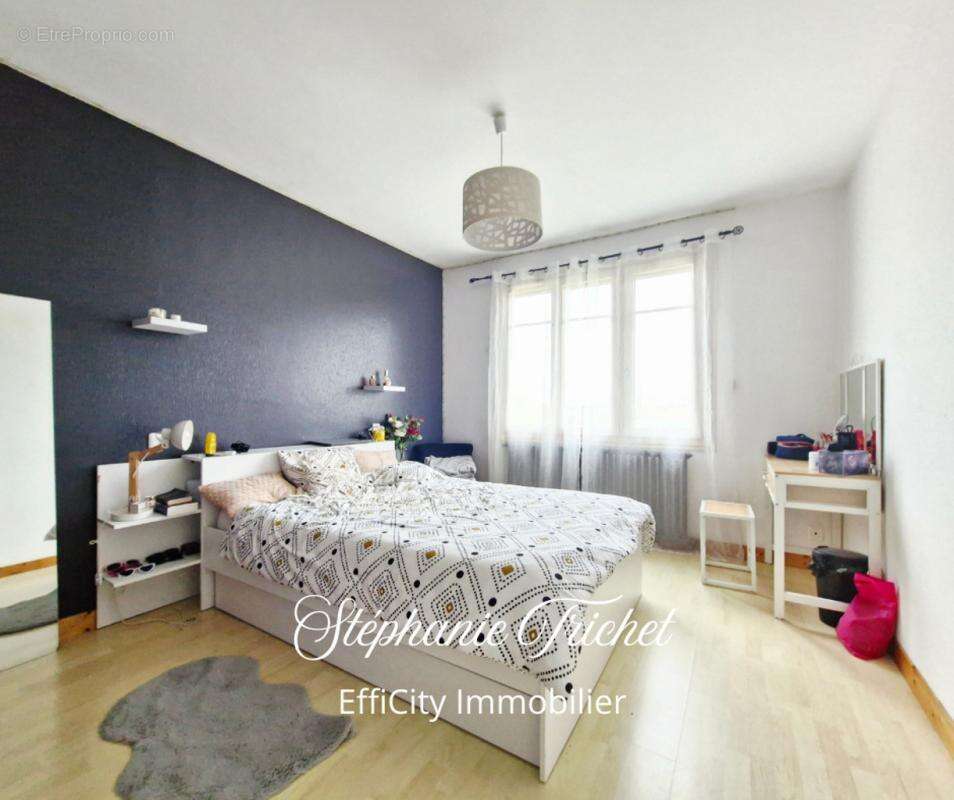 Maison à LE GIROUARD