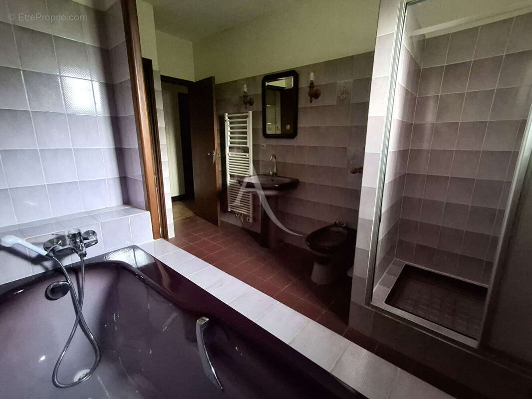 Maison à FONTCOUVERTE