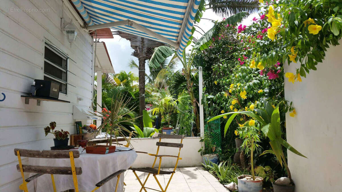 Maison à SAINT-FRANCOIS