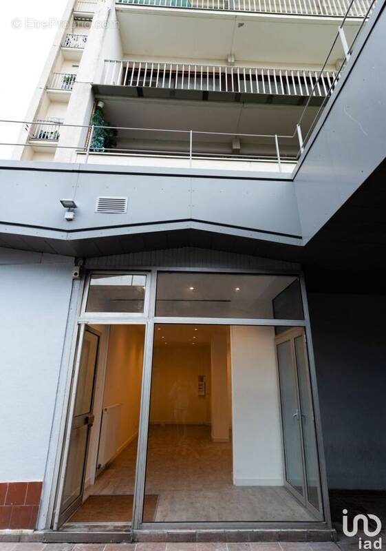 Photo 1 - Commerce à FONTENAY-AUX-ROSES