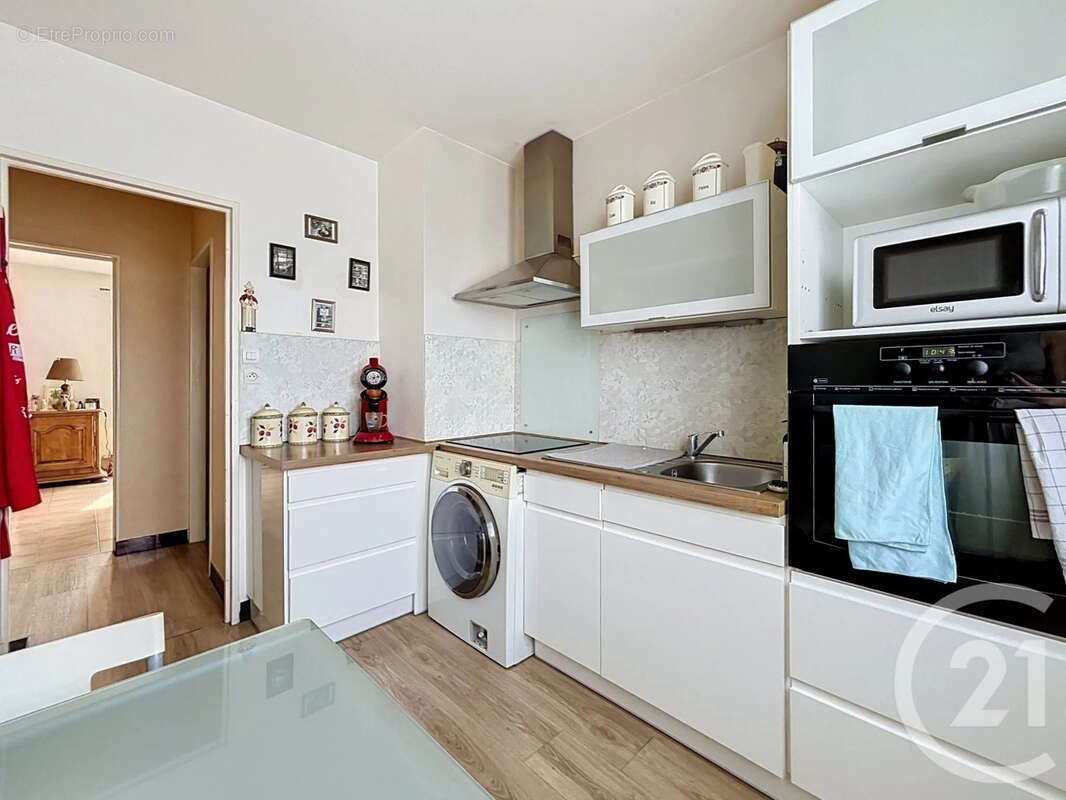 Appartement 70 m² à Romilly-Sur-Seine  - photo 5