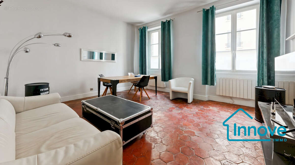 Appartement à VERSAILLES