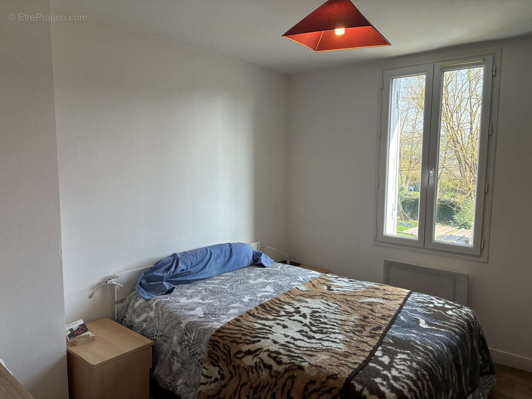 Maison à FLAUJAGUES