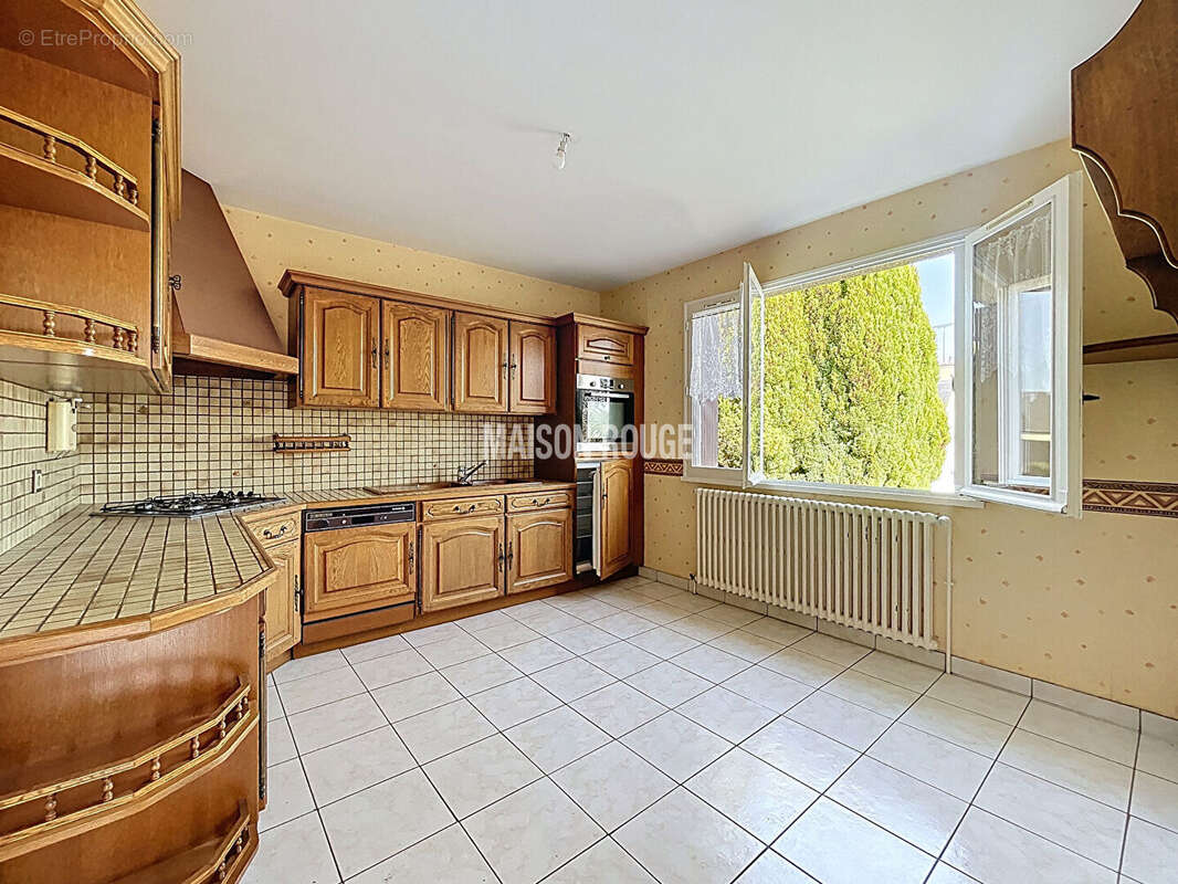 Maison à MINIAC-MORVAN